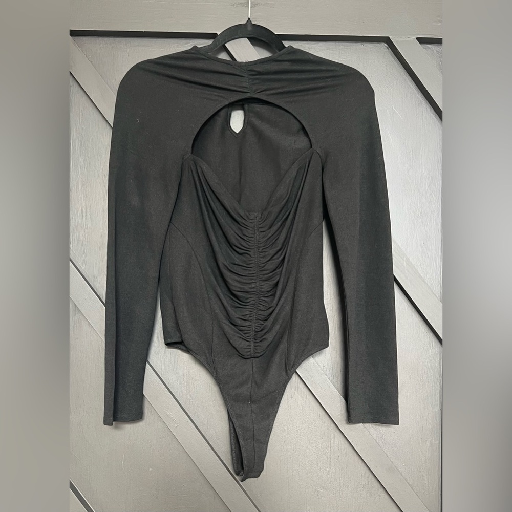 ASTR The Label Cristen Bodysuit in Black, Size Medium - Picture 3 of 10